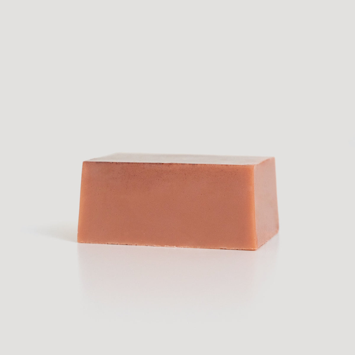 TEWÍN’XW Cranberry Facial Bar