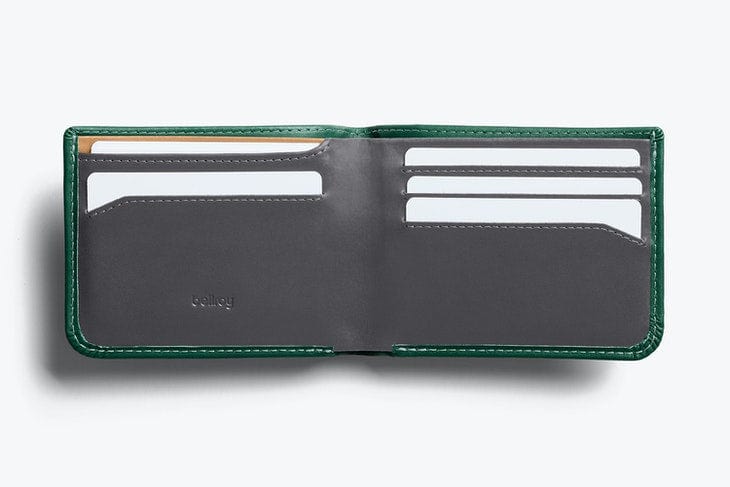 The-Unmediocre-Store-Bellroy-Racing-Green-Hide-Seek-Wallet
