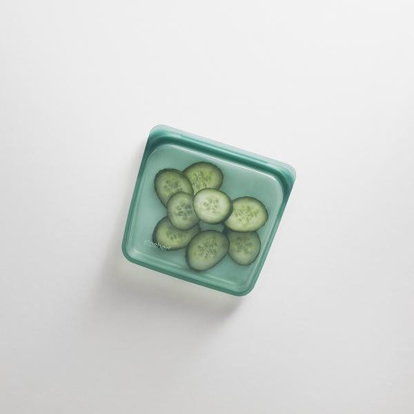 The-Unmediocre-Store-Stasher-Waterfall-cucumber-Silicone-Sandwich-Bag