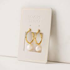 Andie Pearl hoop earrings